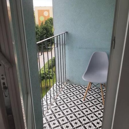 Apartament Komfortowy - W Pelni Wyposazony - Spaceapart Lägenhet Jelenia Góra Exteriör bild